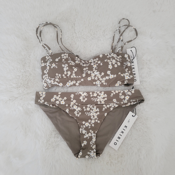 🌝KIKIRIO BRAND NEW BIKINI TOP & BOTTOM SIZE M